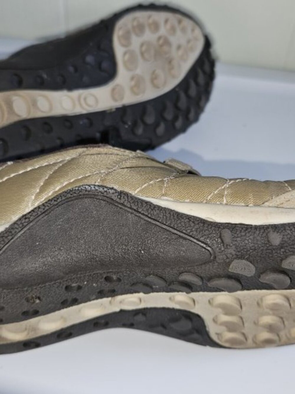 Tan Slip On Casual Shoe Clogs Ladies Size 8 - Picture 7 of 7